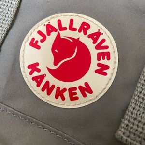 Fjallraven kanken light grey sling bag